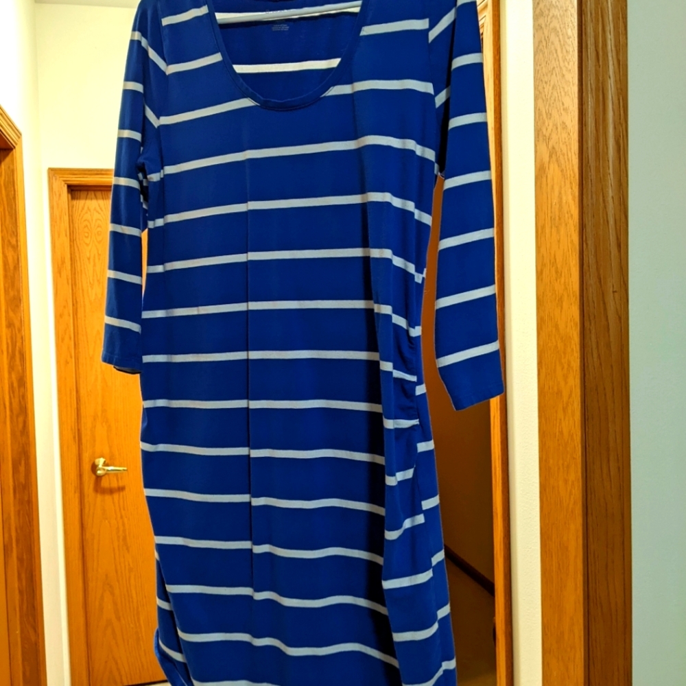 Maternity dress